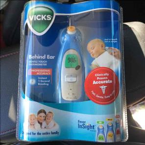 Vick's Behind Ear Thermometer - NIB