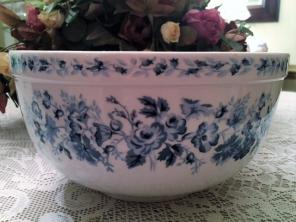 Laura Ashley Sophia Vegetable Bowl