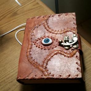 Eye Book of Shadows Hocus Pocus JOURNAL