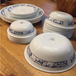 CORELLE HARVEST TIME SERVICE FOR 6 PLUS
