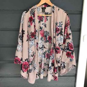 Wet Seal Kimono Top