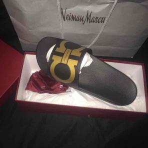 Salvatore Ferragamo slides black