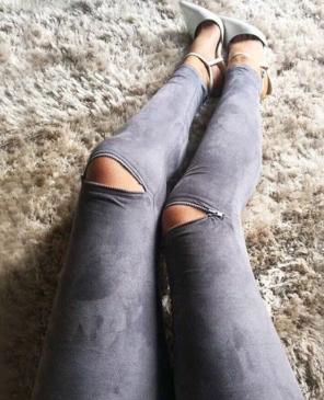 Stretch zippered leggings