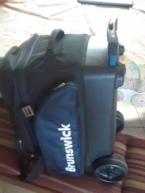 Brunswick blue and black bowling bag