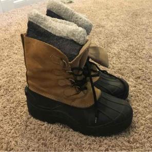 Size 10 water boots men's