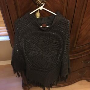 Sweater(poncho )