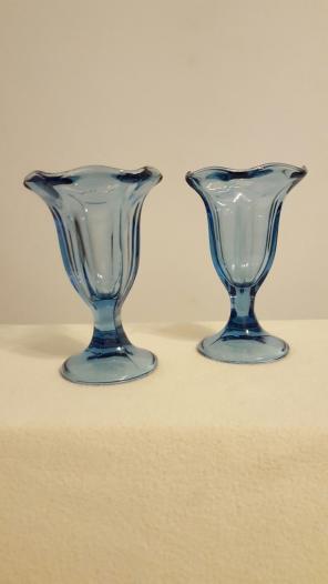 Vintage ice blue sundae set