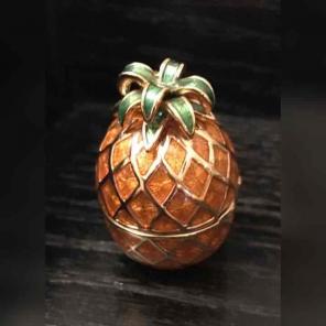 Estée Lauder Golden Pineapple Compact