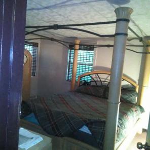 King side bed
