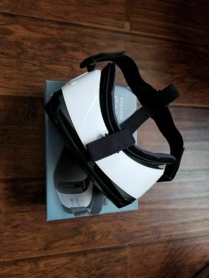 Samsung Gear VR Headset
