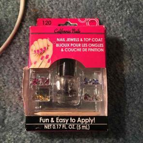 Nail jewels and top coat