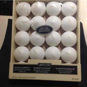 20 floating candles