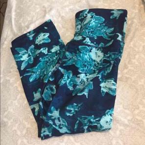 High waisted workout capri's