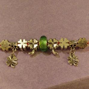 9 Bead Euro Clover set. Fits Pandora.