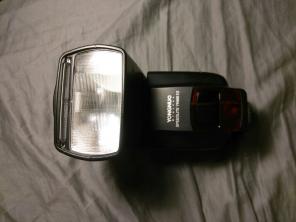 Yongnuo YN560-III Speedlite