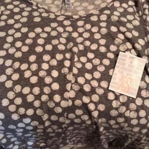 LulaRoe Perfect Tee Size XS