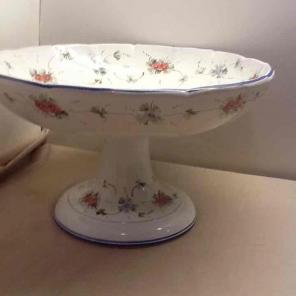 Italian Pedestal Bowl 10 1/2x 6 1/4