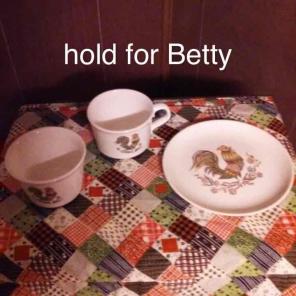 TS&T USA Rooster dishes. 16 pieces