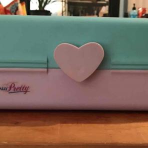 Vintage Caboodle