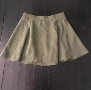 H&M Green Textured Skirt