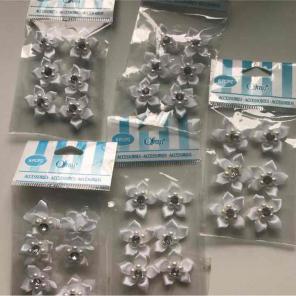 Decorative White Flowers 5 packs