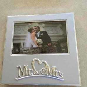 Mr and Mrs. Picture Frame