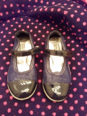 Navy blue Keneth Cole shoes size 10