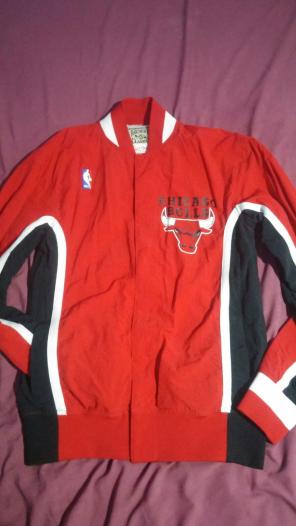 Bulls warm up jacket