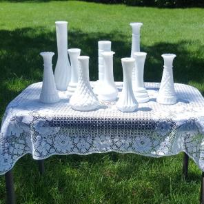 Lot of various size milk glass vases