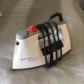 Black And Decker Iron