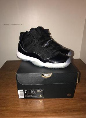 Air Jordan 11 Space Jam 2016 size 7y