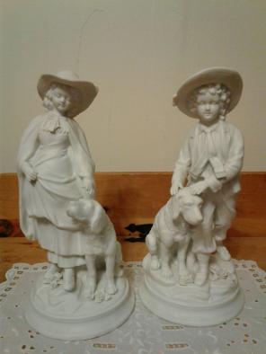 Vintage sadek porcelain figurines 10"