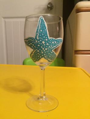 Hand Painted Star Fish Wine Glass!
