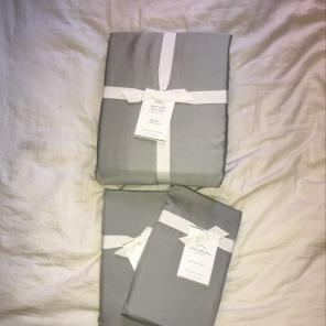 Pottery Barn Queen Duvet Cover w/ 2 Sham