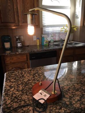 THRESHOLD TABLE LAMP
