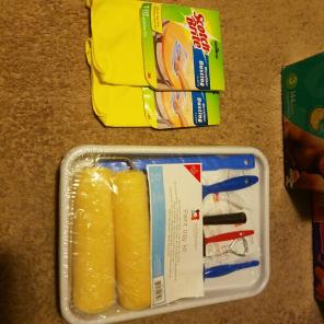 Paint Tray and Dusting Cloths