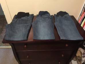 Medium Maternity Jeans