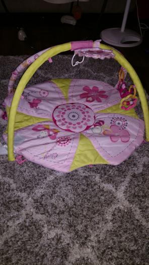 Baby girls play mat