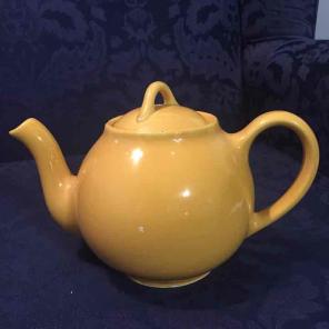 Vintage Lipton Teapot