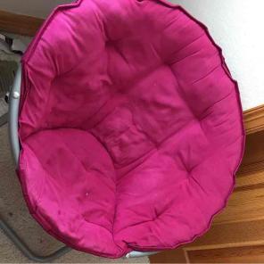 Dark Pink folding moon chair