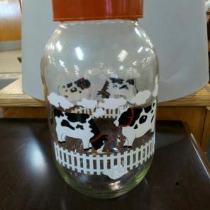 Carlton Large Cow USA Glass Jar 3 LITER