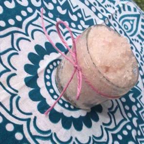 Exfoliating Scrub/Soak