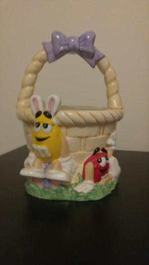 M&M ceramic Easter basket