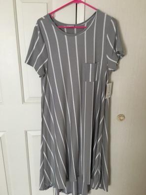 LuLaRoe Medium Carly