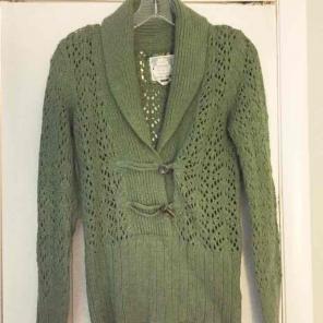 Old Navy Olive Sweater