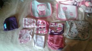 Baby girl bib and wash set
