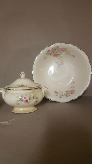 Vintage bowl's and pitcher