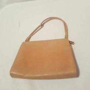 Small vintage bag/purse