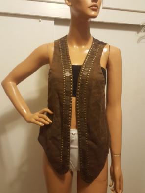 Size medium Vest from Nine West