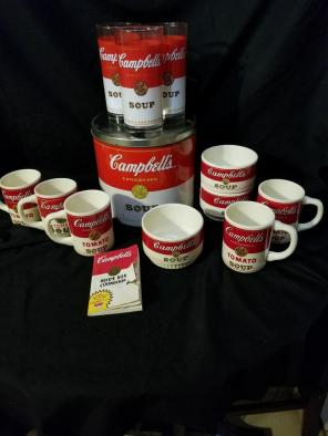 VINTAGE CAMPBELLS LOT AND RECIPE BOOK